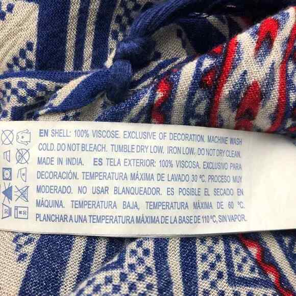 Forever 21 Women's Scoop Neck Sleeveless Boho Top w/Fringe Size Small - Picture 10 of 10